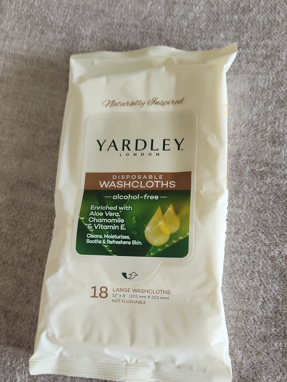 NWT Yardley Disposable Washcloths